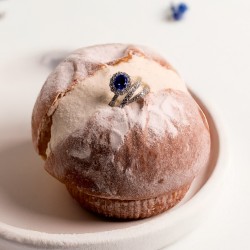 Anello Giorgio Visconti in oro, diamanti e tanzanite | De Wrachien Gioielli