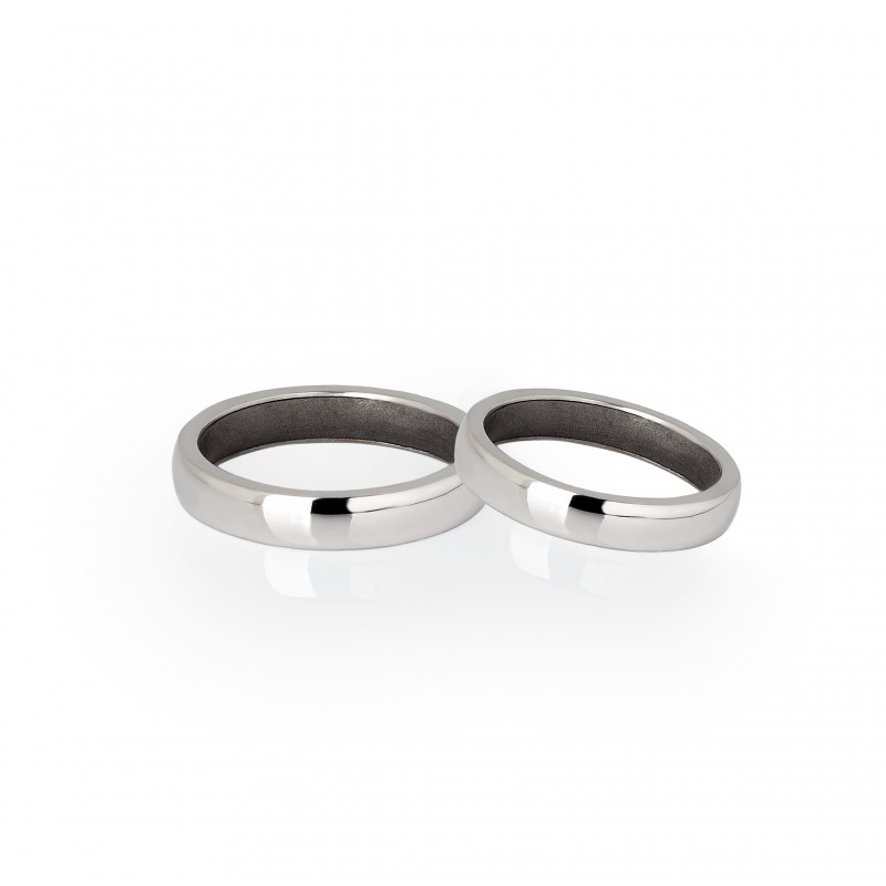 FEDE MATRIMONIALE IN ORO BIANCO RODIATO 18 KT E INTERNO IN TITANIO. FEDE MATRIMONIALE IN ORO BIANCO RODIATO 18 KT E INTERNO IN TITANIO.
